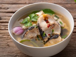 Resep Ikan Gabus Kuah Asam Jawa yang Pedas Menyegarkan