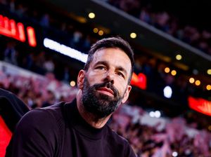 Dear Amorim, Jangan Lupakan Jasa Van Nistelrooy di MU Dear Amorim, Jangan Lupakan Jasa Van Nistelrooy di MU