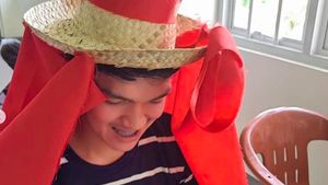 Kreasi Unik Topi Anti Nyontek ala Mahasiswa, Dari Karton Hingga Celana Dalam