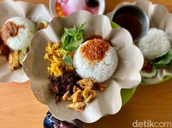 Warung Dumi: Sedap Smoky Nasi Flambe Sambal Terasi Bojonegoro