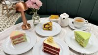 Nongkrong Cantik di Amy and Cake Sambil Menikmati Kue Es Campur yang Unik