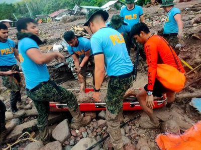 Badai Nalgae Hantam Filipina, 72 Orang Tewas