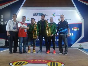 Eko Yuli dan Luluk Kuasai Kejurnas Angkat Besi 2022