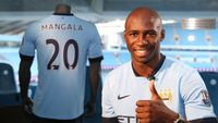 Eliaquim Mangala: Dulu Dibeli Mahal Man City, Kini Tanpa Klub
