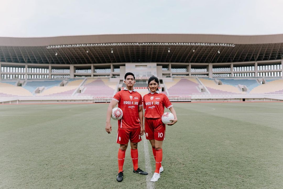 Erina Gudono dan Kaesang Pangarep Foto prewedding Erina Gudono dan Kaesang Pangarep.