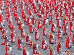 Gandrung Sewu Banyuwangi 2022 Pukau Ribuan Wisatawan