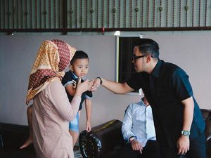 Sebelum Mundur dari Arema, Gilang Takziah ke Keluarga Polisi