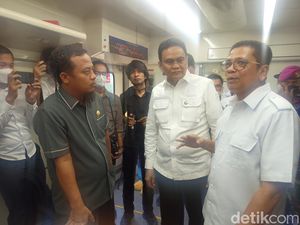Rel Kereta Sulsel Ditarget Tersambung 80 Km hingga Maros di November Rel Kereta Sulsel Ditarget Tersambung 80 Km hingga Maros di November
