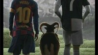 Fans Juventus dan Barcelona diyakini sama-sama baru merasakan betapa beratnya perjalanan usai ditinggal dua GOAT: Cristiano Ronaldo dan Lionel Messi. Foto: dok. Twitter