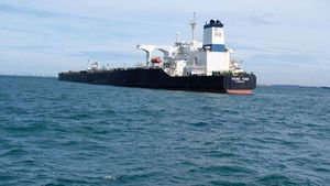 Kapal Tanker Kandas di Selat Singapura, Lokasi Jalur Pipa Gas