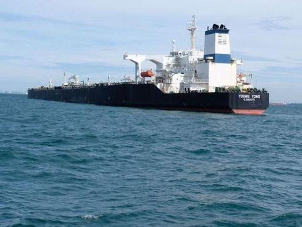 Kapal Tanker Kandas di Selat Singapura, Lokasi Jalur Pipa Gas