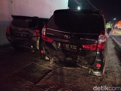4 Mobil-1 Motor Kecelakaan Beruntun di Jalan Jogja-Solo Sukoharjo