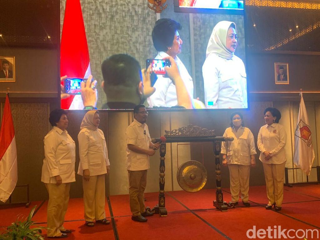 Kader Emak-emak Gerindra Dorong Anwar Sadad Maju di Pilgub Jatim 2024