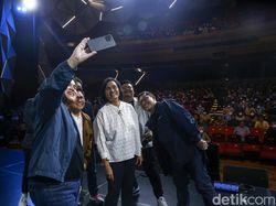 Lihat Gaya Sri Mulyani Hingga Erick Thohir saat Foto Bersama