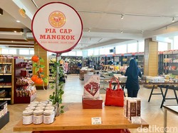 Mencicipi Pia Cap Mangkok, Pia Legendaris dari Malang Sejak 1959