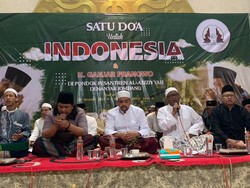 Habaib-Kiai Se-Jatim Pimpin Doa Bersama untuk Ganjar dan Indonesia