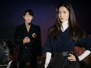 Heboh Kabar Song Joong Ki dan Kim Tae Ri Pacaran Heboh Kabar Song Joong Ki dan Kim Tae Ri Pacaran