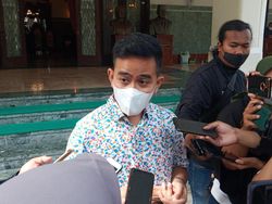 Sempat Temani Kaesang ke Rumah Erina, Luhut Jadi Panitia Pernikahan?