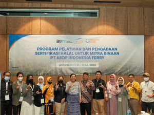 ASDP Fasilitasi 10 UMKM Kuliner Labuan Bajo Dapat Sertifikasi Halal