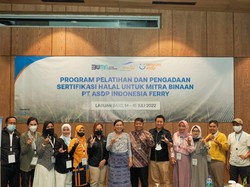 ASDP Fasilitasi 10 UMKM Kuliner Labuan Bajo Dapat Sertifikasi Halal