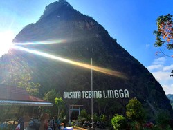 6 Destinasi Wisata Alam di Trenggalek, Ada Tebing Lingga-Pantai Pelang