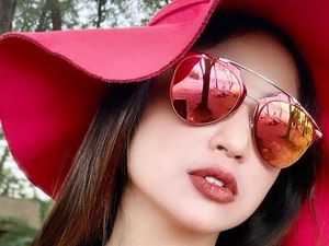 Reaksi Dewi Perssik Saat Tahu Penghina Dirinya Jadi Tersangka