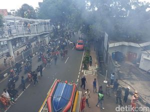 Cerita Korban Kebakaran di Permata Hijau: Api Merambat Cepat