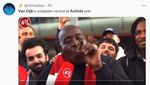 Virgil van Dijk Banjir Meme Usai Kalah di Anfield