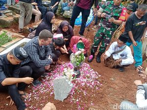 Duka Keluarga Melepas Novita Kurnia Korban Penembakan di Amerika