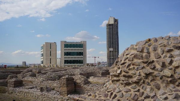 Di Tempat Ini, Orang Romawi Kuno Suka Mandi-mandi