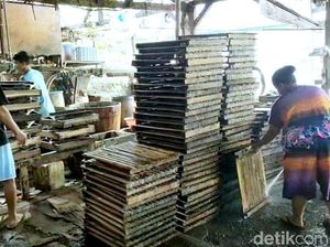Harga Kedelai Meroket, Produsen Tahu-Tempe Karawang Mogok! Harga Kedelai Meroket, Produsen Tahu-Tempe Karawang Mogok!