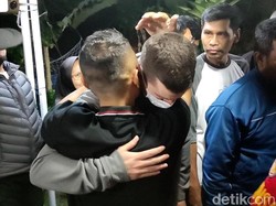 Jenazah Novita WNI Korban Penembakan Texas Tiba di RI, Keluarga Histeris