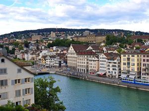 Mau Kuliah di Swiss? Intip Penampakan Universitas Terbaiknya