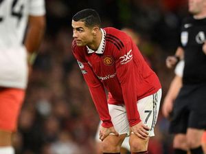 Gary Neville Minta MU Pecat Cristiano Ronaldo!