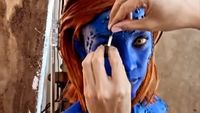8 Gaya Anya Geraldine Cosplay Halloween, Terbaru Jadi Mystique & Mermaid