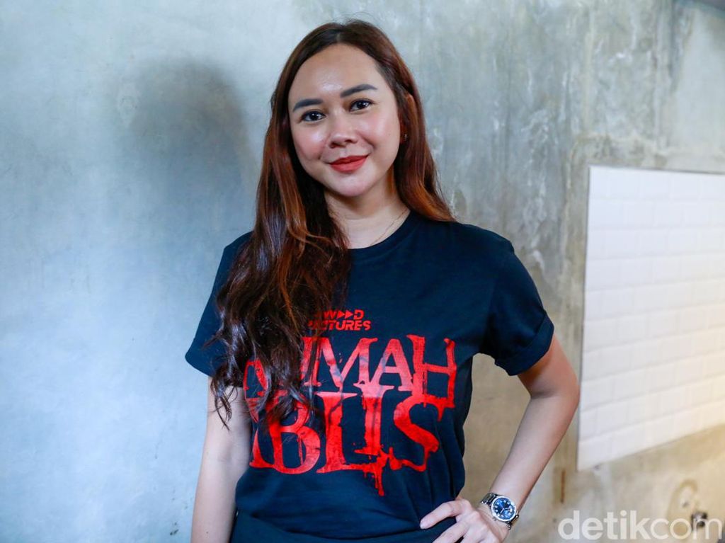 Aura Kasih Ditanya Keberadaan Eks Suami: Antah Berantah! Aura Kasih Ditanya Keberadaan Eks Suami: Antah Berantah!