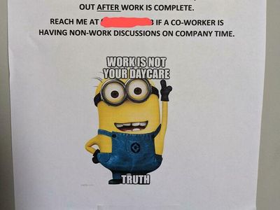 8 Kelakuan Bos yang Kurang Ajar Banget