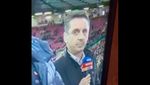 Detik-detik Muka Masam Gary Neville Dicuekin Cristiano Ronaldo