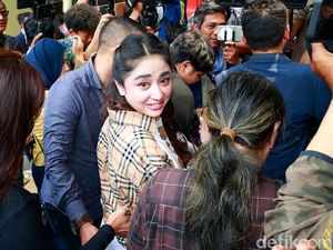 Dewi Perssik dan Diduga Fans Lesti-Billar Pembuat Konten Hinaan Dimediasi