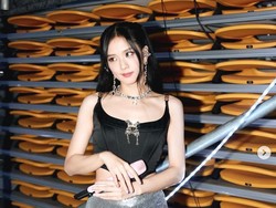 Jisoo BLACKPINK Bikin Fans Khawatir, Terlihat Punya Benjolan di Leher