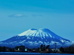 Gunung Api Kuno di Alaska Bangkit Lagi Usai Tertidur 8 Abad!