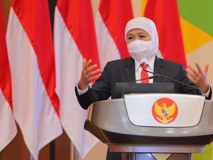 Khofifah Buktikan Peran Perempuan Tekan Angka Kemiskinan di Jatim