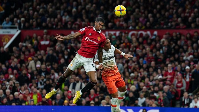 Manchester United's Marcus Rashford scores their side's first goal of the game during the Premier League match at Old Trafford, Manchester. Picture date: Sunday October 30, 2022. (Photo by David Davies/PA Images via Getty Images)