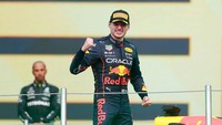 Max Verstappen (25) selanjutnya berada di urutan ketiga. Juara bertahan Formula 1 asal Belanda ini meraup 64 juta Dolar. Foto: Getty Images/Jam Media