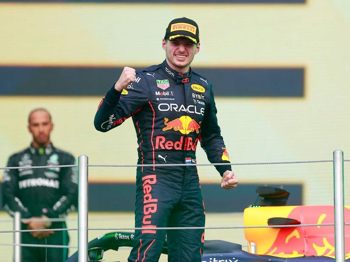 MEXICO CITY, MEXICO - OCTOBER 30: Max Verstappen of the Netherlands and Oracle Red Bull Racing celebrates victory after the F1 Grand Prix of Mexico at Autodromo Hermanos Rodriguez on October 30, 2022 in Mexico City, Mexico. (Photo by Cesar Gomez/Jam Media/Getty Images)