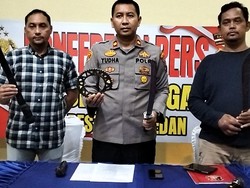 Polisi Tangkap 23 Pelajar yang Membuat Onar dan Merampok Motor Warga