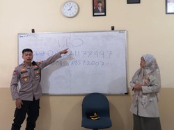 Polisi Edukasi Siswa Disabilitas di Jaksel Berani Lapor Jika Alami Kejahatan