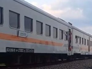 KA Airlangga Terlambat 117 Menit gegara Gangguan Mesin, PT KAI Minta Maaf