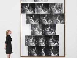 Rekor! Lukisan Kecelakaan Mobil Monumental Warhol Laku Rp 1,3 T