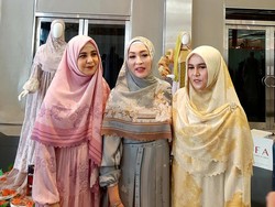 Risty Tagor dan Angelina Sondakh Saling Dukung dalam Karier